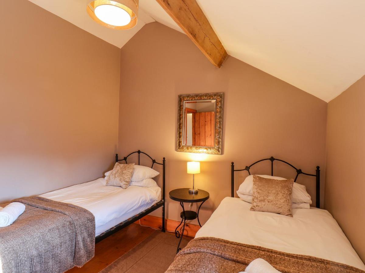 Hayloft Cottage Staintondale Eksteriør bilde